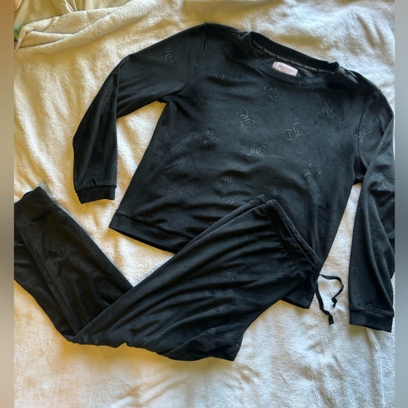 Juicy Couture Other - 2pc Juicy Couture sleepwear